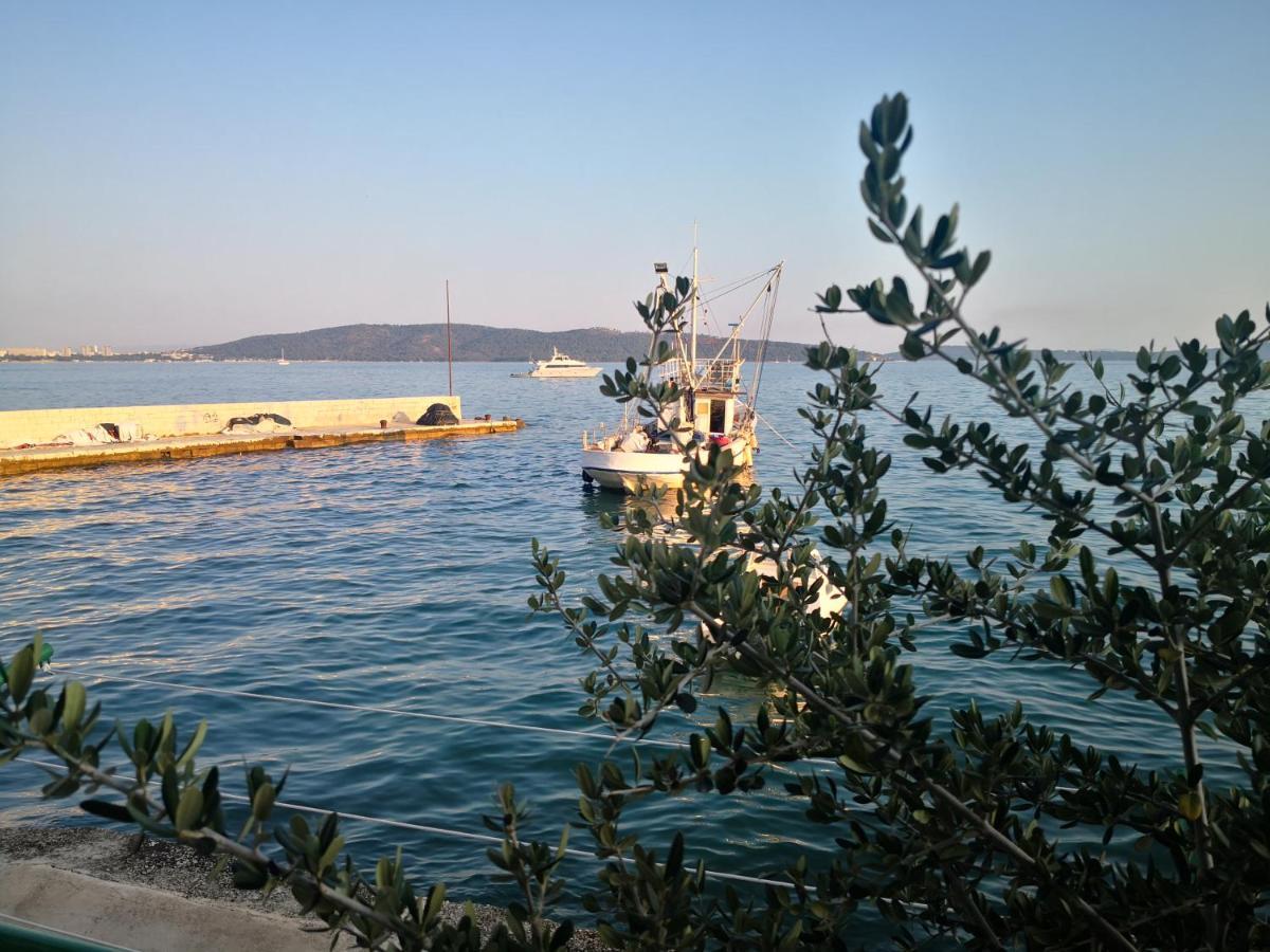 Old Fisherman House Kaštela المظهر الخارجي الصورة