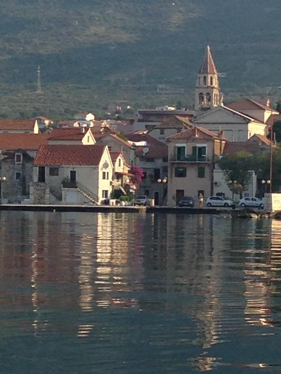 Old Fisherman House Kaštela المظهر الخارجي الصورة