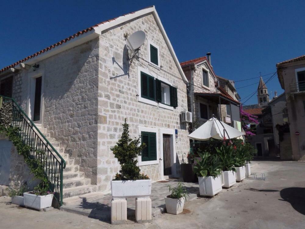 Old Fisherman House Kaštela المظهر الخارجي الصورة