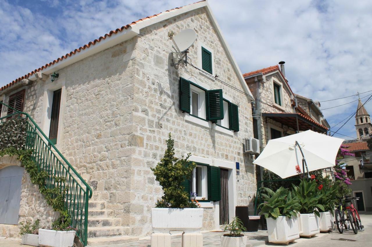 Old Fisherman House Kaštela المظهر الخارجي الصورة
